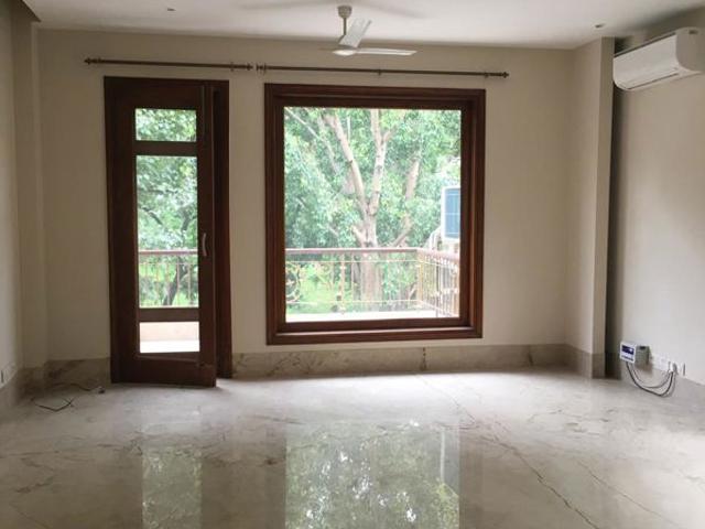 Rental | 4 BHK + Pooja Room,Servant Room,Study Room,Extra Room 4500 Sq.Ft. Apartment in Vasant Vihar