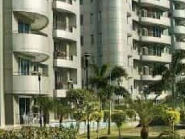Rental | 4 BHK + Pooja Room,Servant Room,Study Room,Extra Room 4100 Sq.Ft. Apartment in Omaxe The Forest