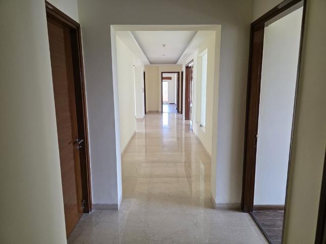 Rental | 4 BHK + Pooja Room,Servant Room,Study Room,Extra Room 4100 Sq.Ft. Apartment in Emaar The Vilas