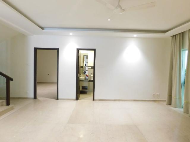 Rental | 4 BHK + Pooja Room,Servant Room,Study Room,Extra Room 5100 Sq.Ft. Villa in Rajapushpa Open Skies