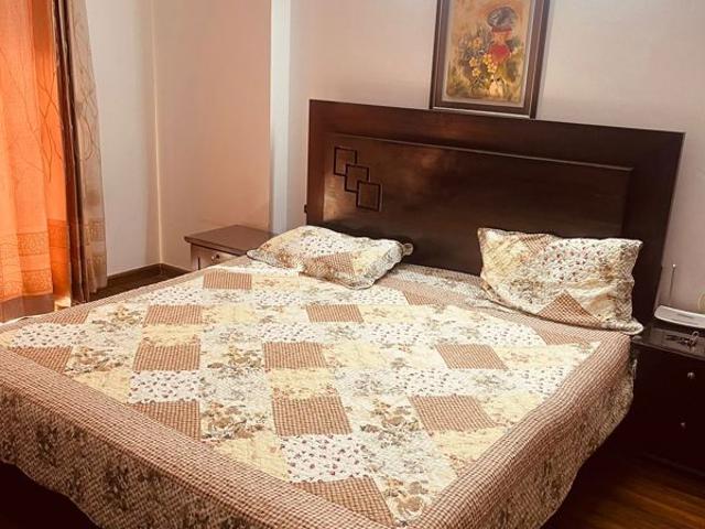 Rental | 4 BHK + Pooja Room,Servant Room,Study Room,Store Room 3100 Sq.Ft. Apartment in Wave Amore