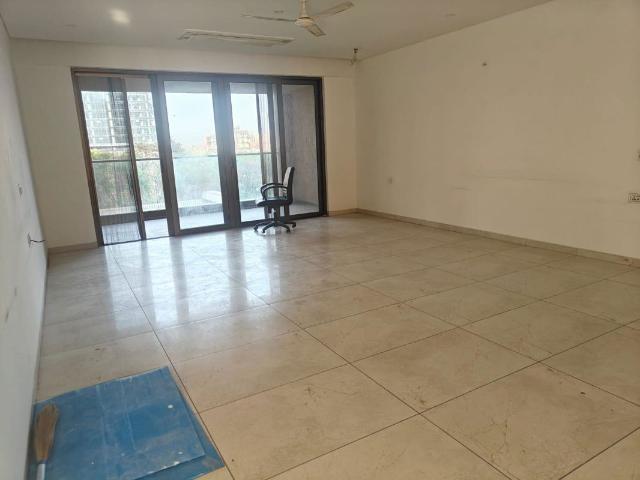 Rental | 4 BHK + Pooja Room,Servant Room,Store Room 4100 Sq.Ft. Apartment in Panchshil Eon Waterfront II
