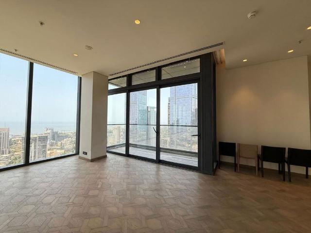 Rental | 4 BHK + Pooja Room,Store Room 3415 Sq.Ft. Apartment in Provenance Four Seasons Private Residences