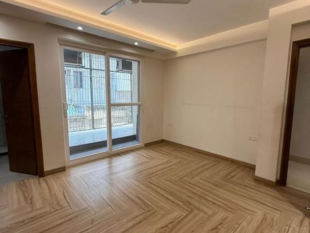 Rental | 4 BHK + Pooja Room,Study Room 2800 Sq.Ft. Apartment in Sector 5 Dwarka