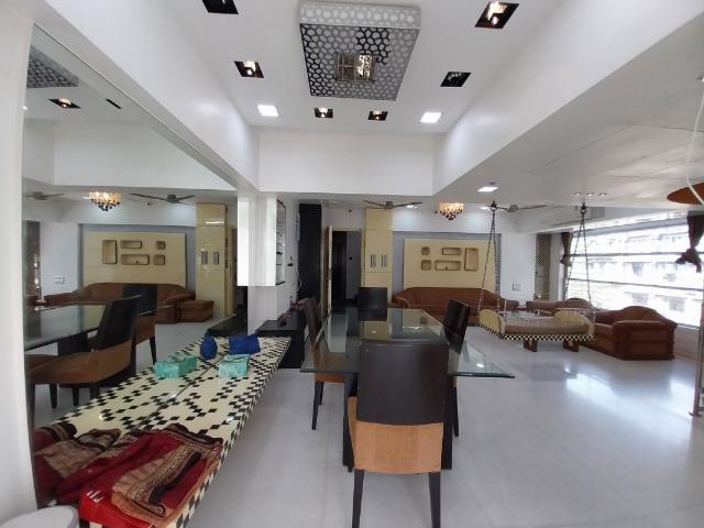 Rental | 4 BHK + Pooja Room,Study Room 2000 Sq.Ft. Apartment in Malabar Hill