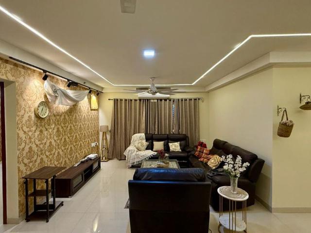 Rental | 4 BHK + Prayer Room 2500 Sq.Ft. Apartment in Paradise Lifespaces Sai World City