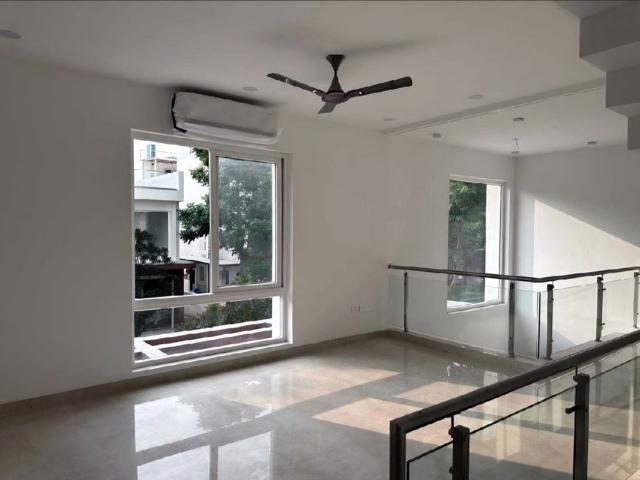 Rental | 4 BHK + Prayer Room 3223 Sq.Ft. Villa in My Home Ankura