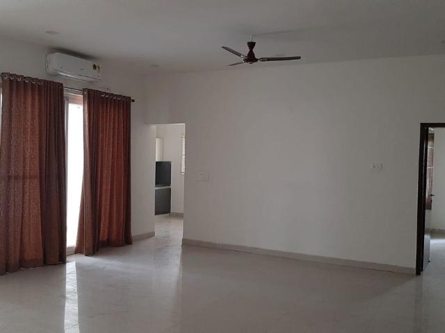 Rental | 4 BHK + Prayer Room 3500 Sq.Ft. Apartment in NCC Urban Gardenia