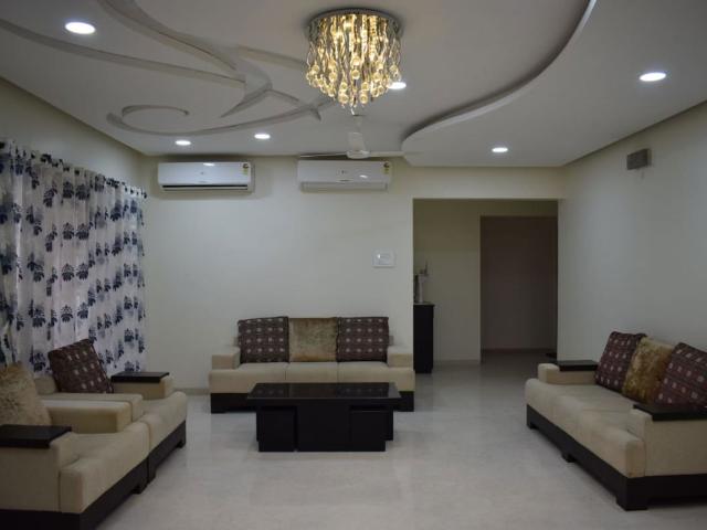Rental | 4 BHK + Prayer Room,Servant Room,Study Room 2750 Sq.Ft. Apartment in Kolte Patil 24K Glitterati