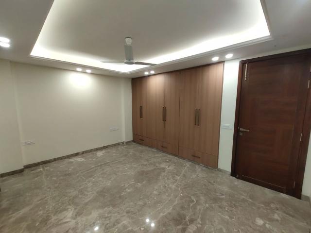 Rental | 4 BHK + Prayer Room,Servant Room,Study Room,Extra Room 2700 Sq.Ft. Apartment in Greater Kailash II