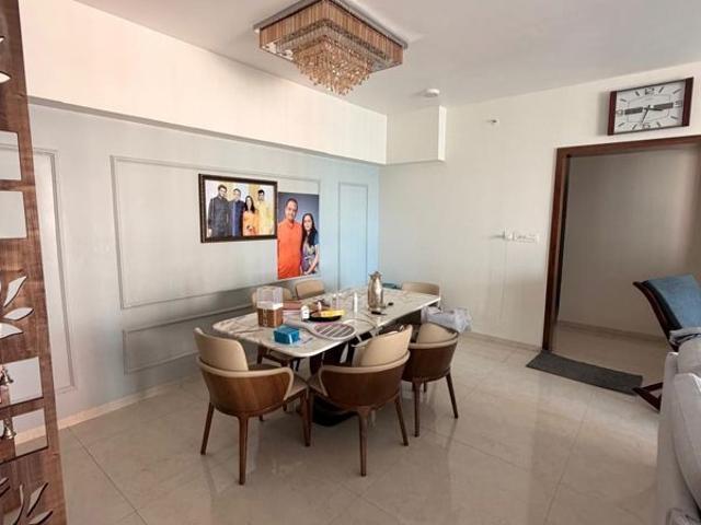 Rental | 4 BHK + Prayer Room,Servant Room,Study Room,Extra Room,Basement,Store Room 2200 Sq.Ft. Apartment in Lodha Belmondo