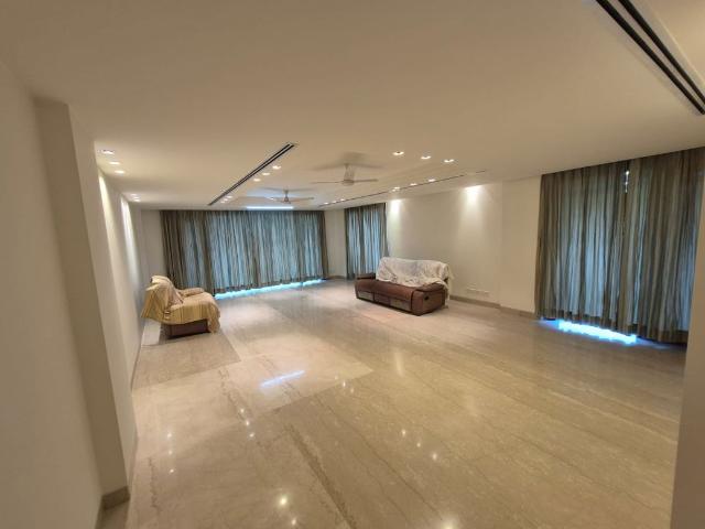 Rental | 4 BHK + Prayer Room,Servant Room,Study Room,Extra Room,Store Room 4500 Sq.Ft. Apartment in Safdarjung Development Area