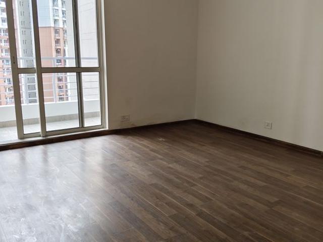 Rental | 4 BHK + Prayer Room,Servant Room 2800 Sq.Ft. Apartment in 3C Lotus Panache