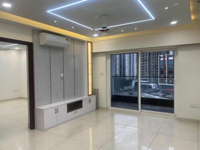 Rental | 4 BHK + Prayer Room,Servant Room 3070 Sq.Ft. Apartment in Aparna Luxor Park