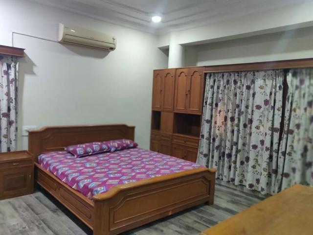 Rental | 4 BHK + Prayer Room,Study Room,Extra Room,Store Room 4500 Sq.Ft. Independent House in Banjara Hills