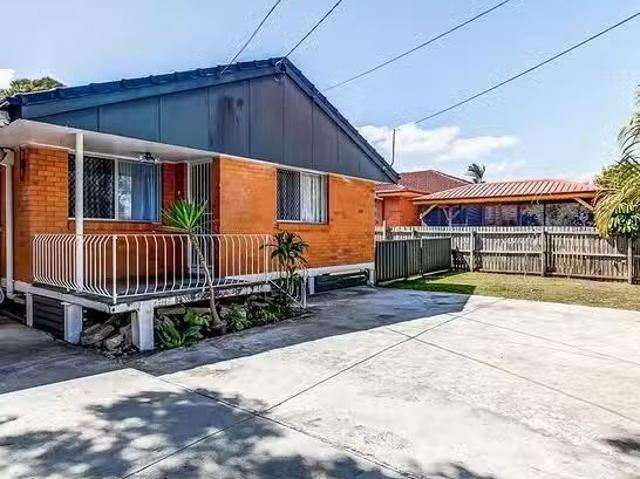 New 4 BR 49 Cherry Street, Logan Central, QLD 4114