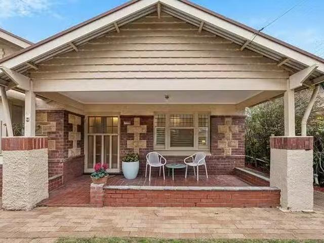 Just in! 4 BR 50 Regent Street, Kensington, SA 5068