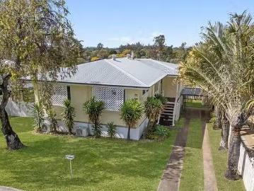 Cozy 4 BR 54 Aspinall Street, Leichhardt, QLD 4305