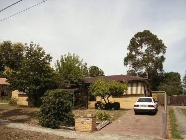 Rental! 4 BR 54 Carramar Drive, Frankston, VIC 3199
