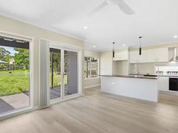 Deal! 4 BR 59 Haig Street, WYNNUM WEST, QLD 4178 House for R.