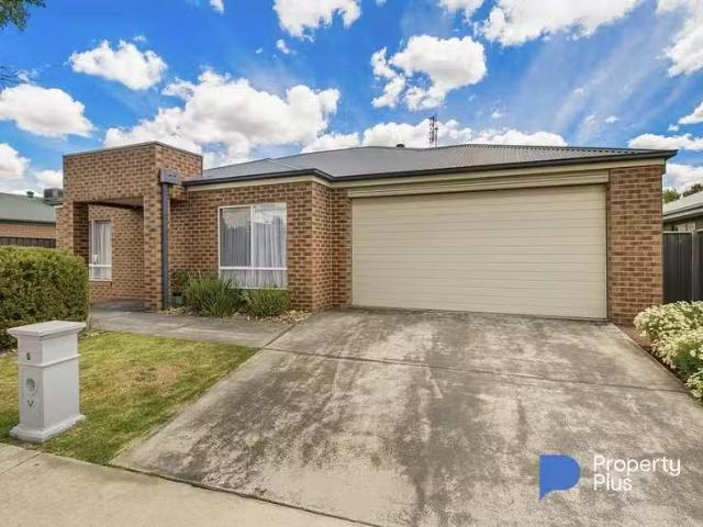 New 4 BR 5 Erindale Way, Marong, VIC 3515