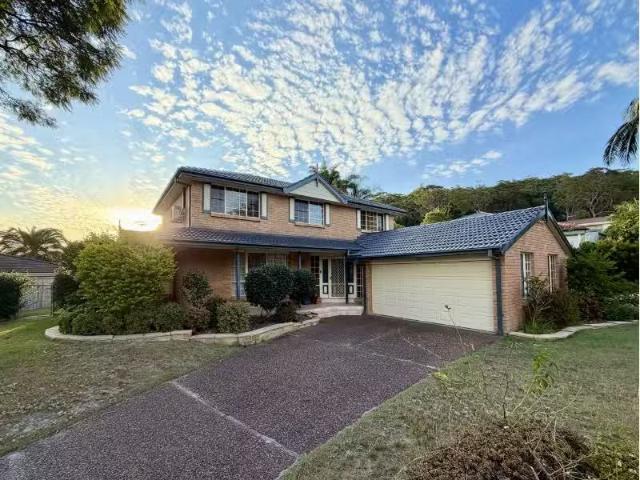 Nice 4 BR 5 Portside Crescent, CORLETTE House for rent Listed.