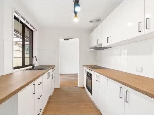 Rental! 4 BR 7 Devlin Avenue, North Nowra House for rent List.
