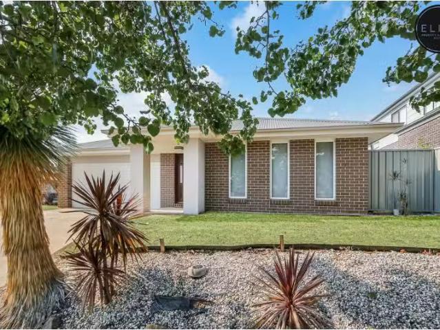 Nice 4 BR 7 Smiggins Drive, Thurgoona House for rent Listed b.
