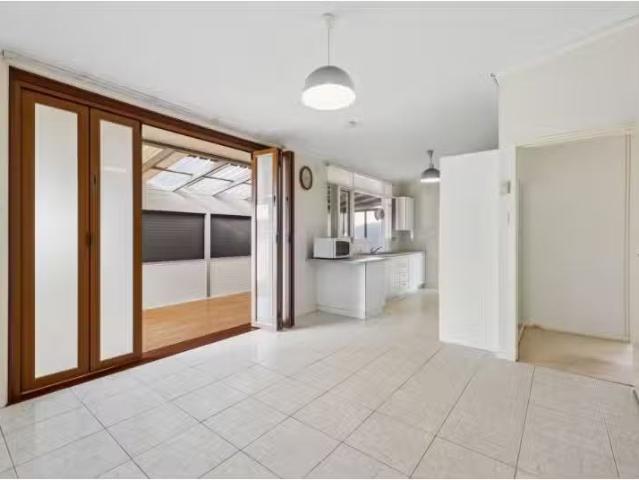 Nice 4 BR 7 Yetholme Avenue, BAULKHAM HILLS House for rent Li.