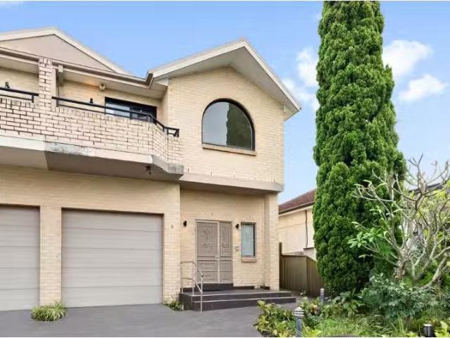 Rental! 4 BR 8 Barr Street, MORTDALE House for rent Listed by.