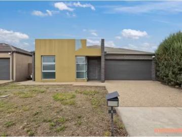 Unique 4 BR 8 Pildappa Street, Harrison House for rent Listed.