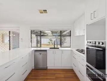 For Rent! 4 BR 9 Rockbank Place, Kiara, WA 6054