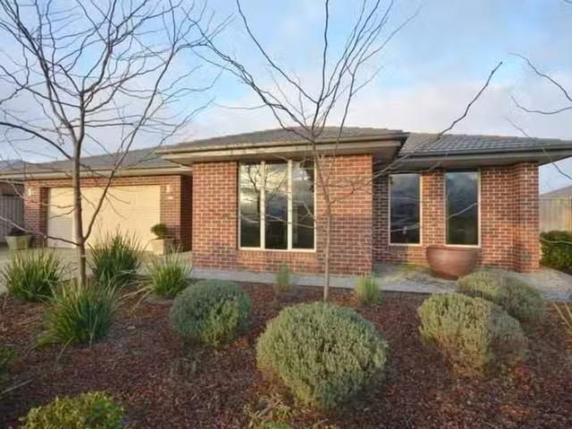Rental! 4 BR 103 Dyson Drive, Alfredton Vic 3350 House For L.