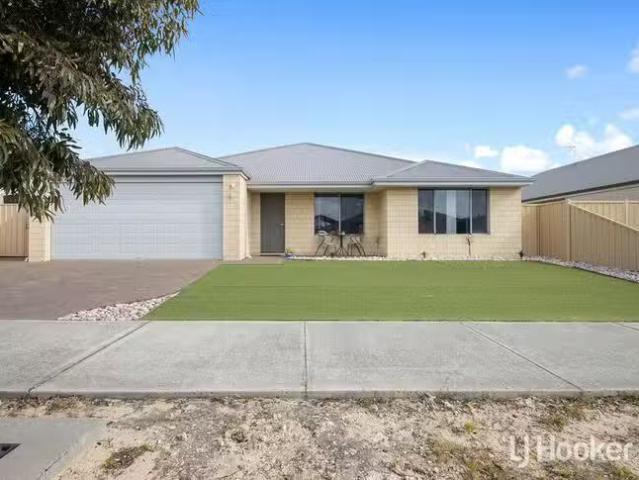 New 4 BR 10 Wandoo Way, Eaton, WA 6232