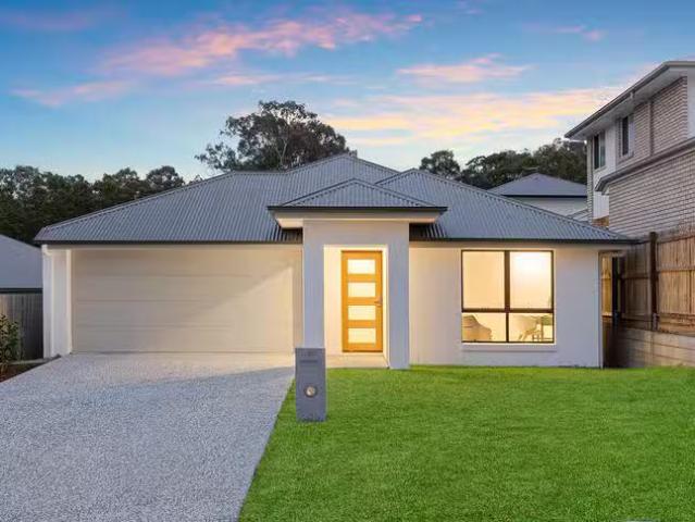 Cozy 4 BR 10 Endeavour Crescent, Pallara, QLD 4110