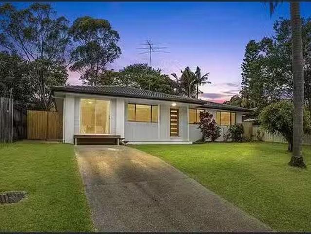 Just in! 4 BR 111 Parasol Street, Ashmore, QLD 4214