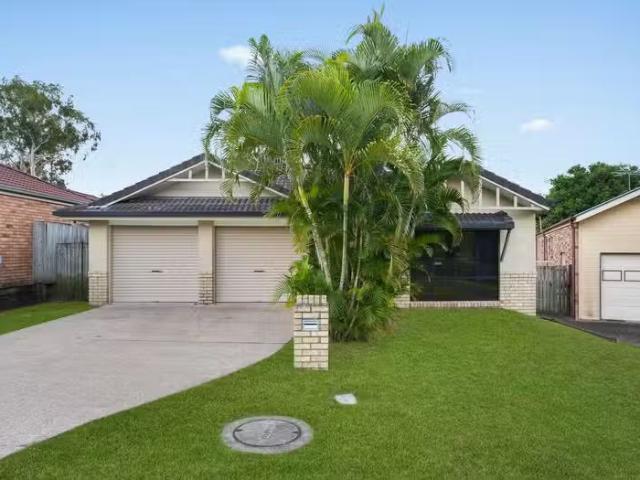 For Rent! 4 BR 12 Tivoli Place, FOREST LAKE, QLD 4078 House.
