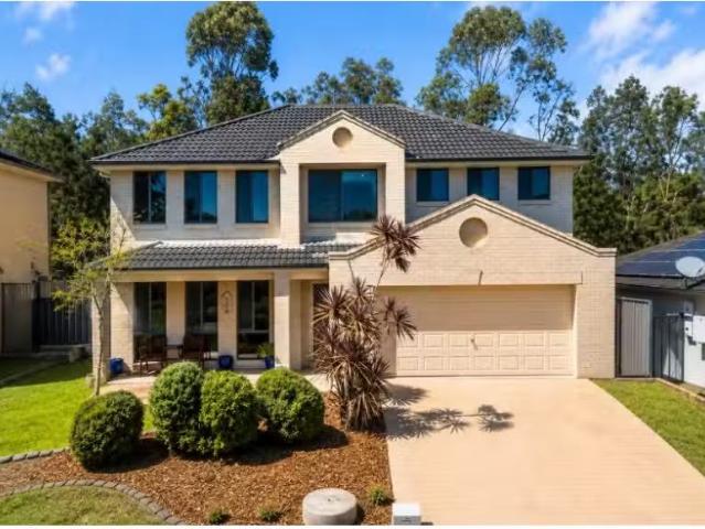 Nice 4 BR 17 Bougainvillea Road, HAMLYN TERRACE House for rent.