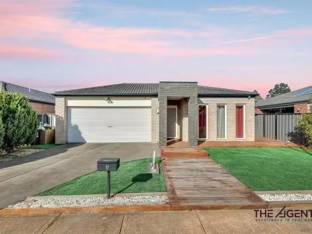 Unique 4 BR 17 Penton Way, Point Cook, VIC 3030