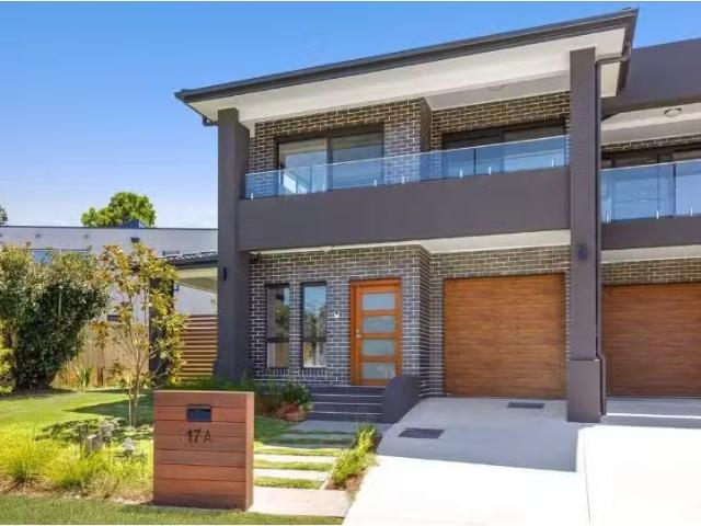 Charming 4 BR 17a Dora Street, Marsfield House for rent Liste.