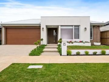 Cozy 4 BR 15 Leafy Street, Lara, VIC 3212 House for Rent