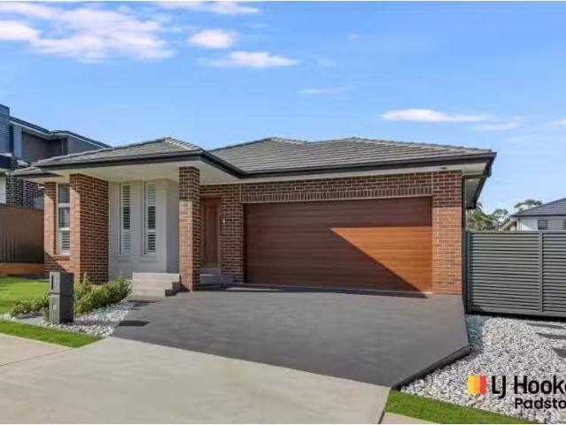 Just in! 4 BR 19 Chatterton Street, Denham Court House for ren.