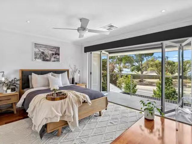 Rental! 4 BR 2/3 Herrings Lane, Happy Valley, SA 5159