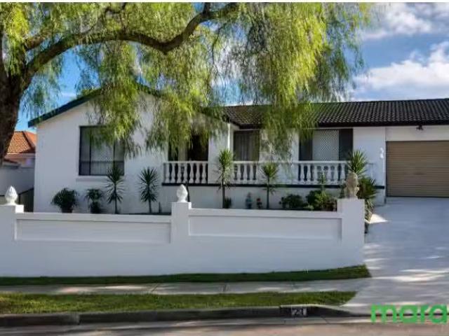 Rental! 4 BR 21 Mc Carthy Street, FAIRFIELD WEST House for ren.