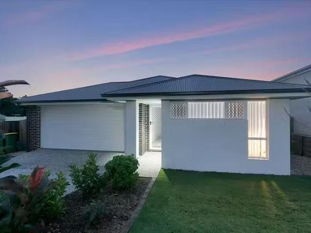 For Rent! 4 BR 27 Fiddlewood Street, VICTORIA POINT, QLD 4165.
