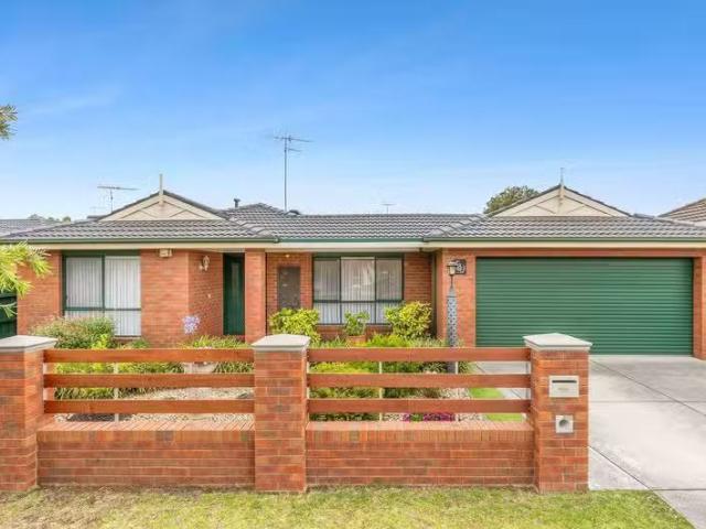 For Rent! 4 BR 25 Adriatic Court, Norlane, VIC 3214 House fo.