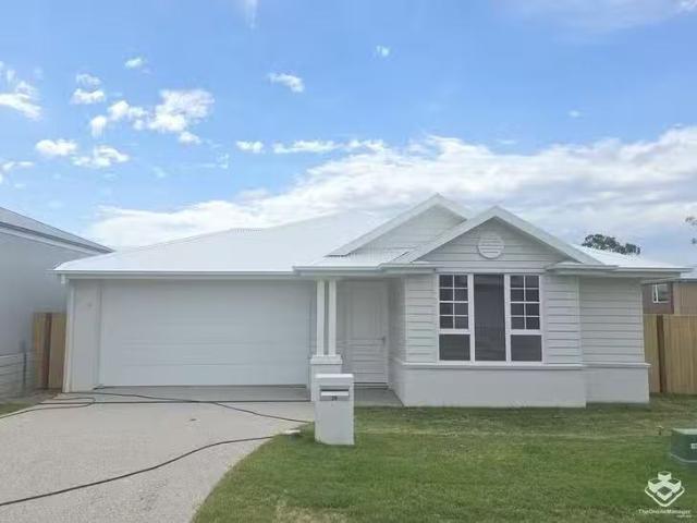 New 4 BR 26 Viewpoint Street, Pallara, QLD 4110