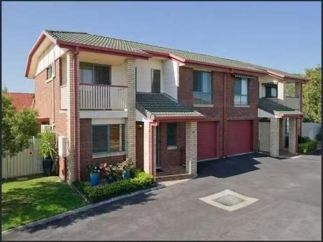 Nice 4 BR 28/26 Seventeenth Avenue, Brighton, QLD 4017