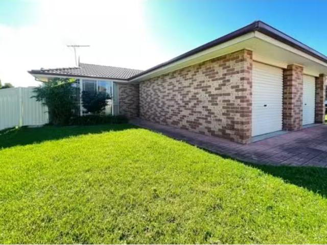 Charming 4 BR 2 Bargo Close, PRESTONS House for rent Listed b.