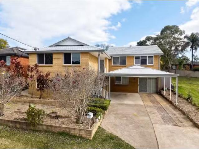 Cozy 4 BR 30 Wilson Avenue, Winston Hills House for rent List.